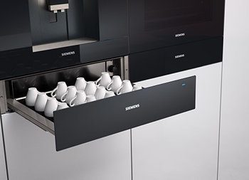 Siemens Wärmeschublade mit Espressotassen
