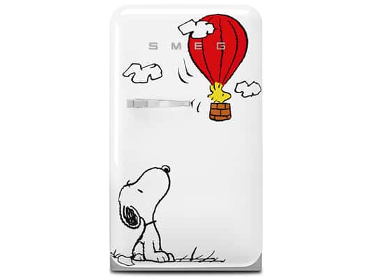 Produktabbildung: Smeg FAB10RDSN5 Standkühlschrank Snoopy