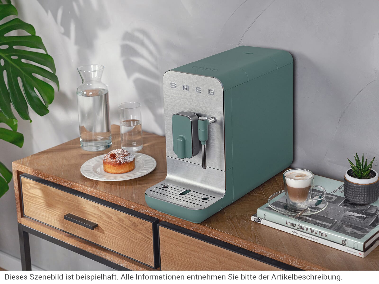 Emerald Smeg Espresso-Kaffeevollautomat Green BCC02EGMEU